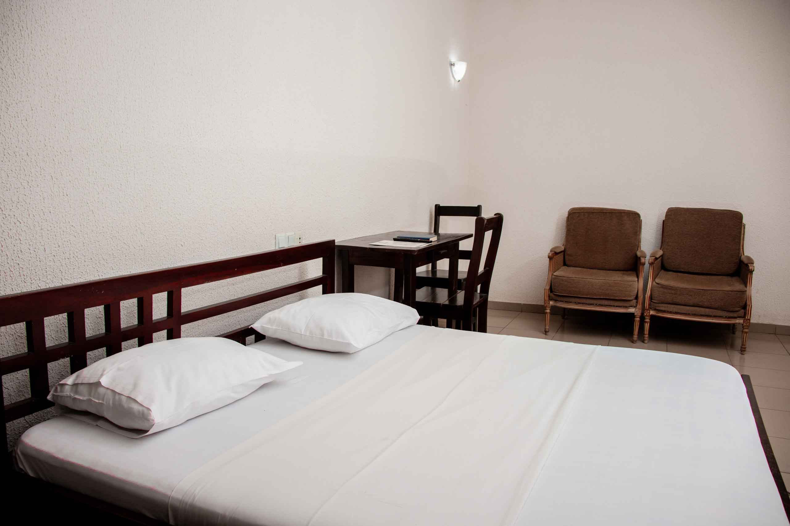CHAMBRE-STANDARD-RCL-Hôtel